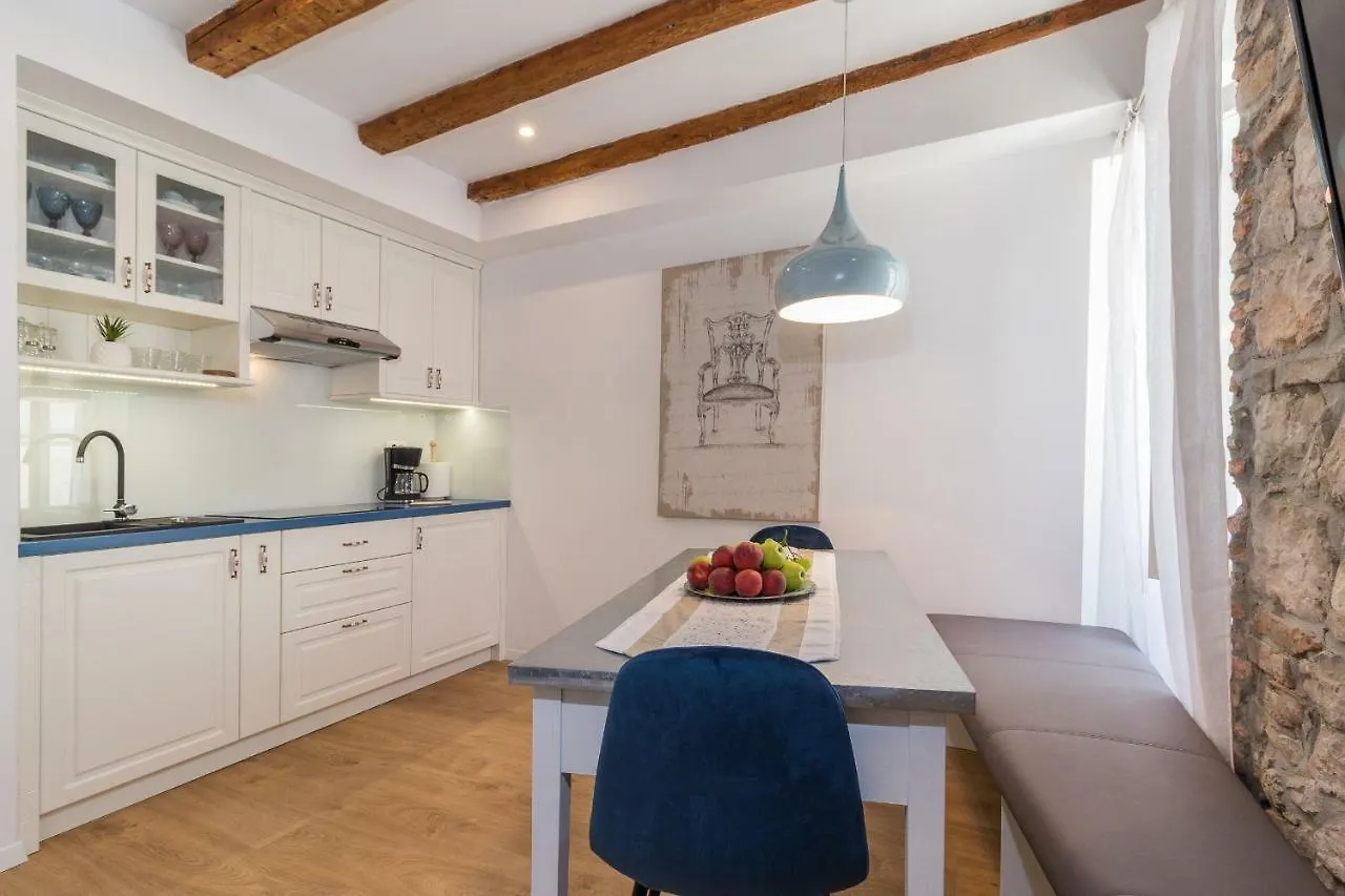 Deluxe Apartment Vera Rovinj